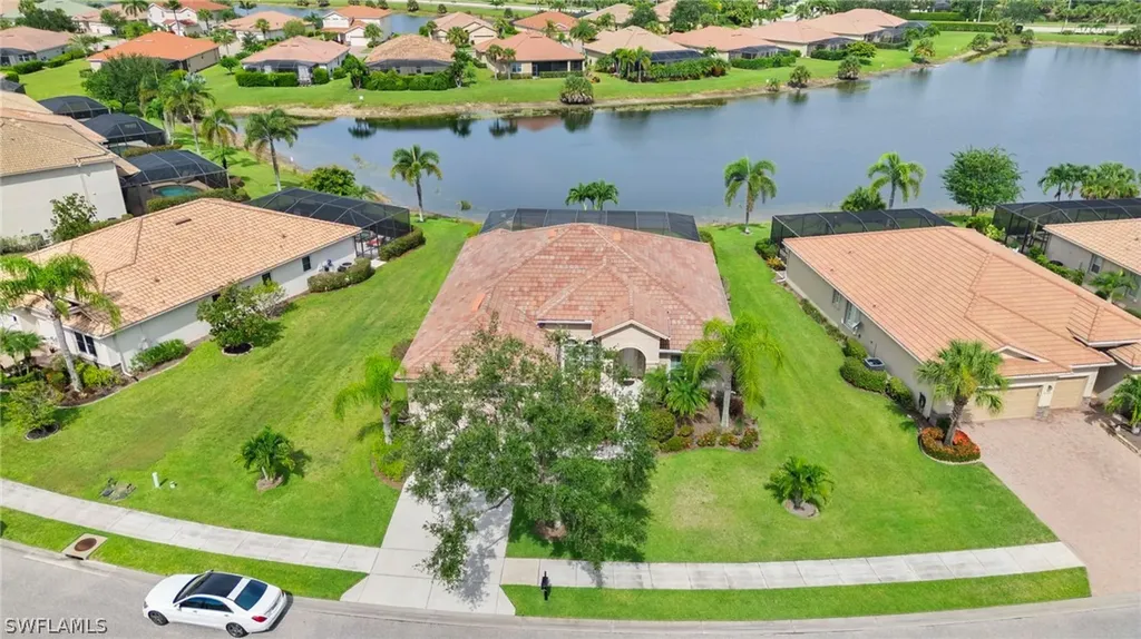 8095 Piedmont Drive Naples FL 34104