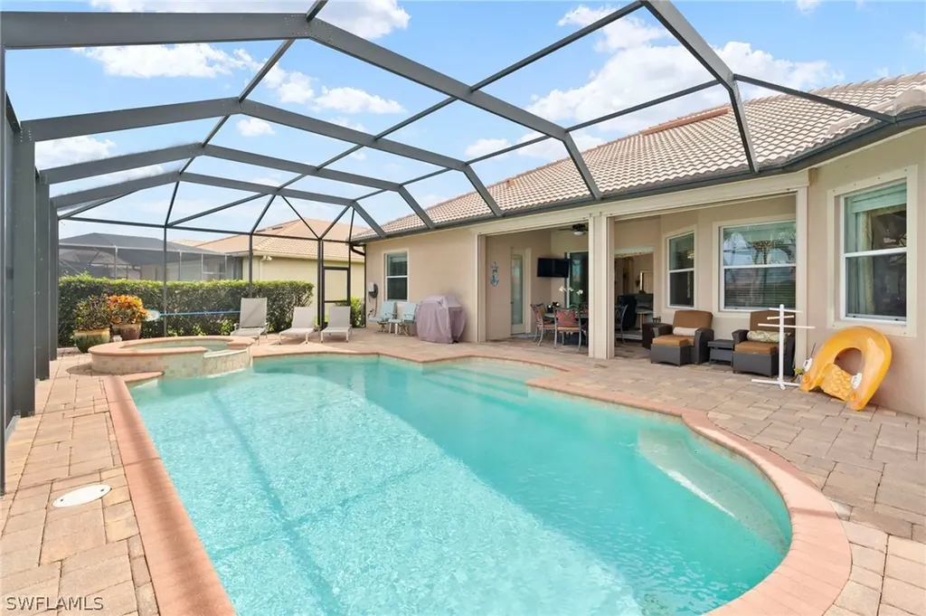 8095 Piedmont Drive Naples FL 34104