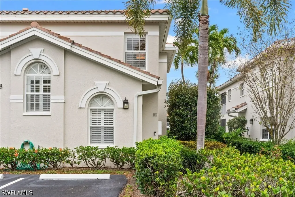 6808 Satinleaf Road S Naples FL 34109