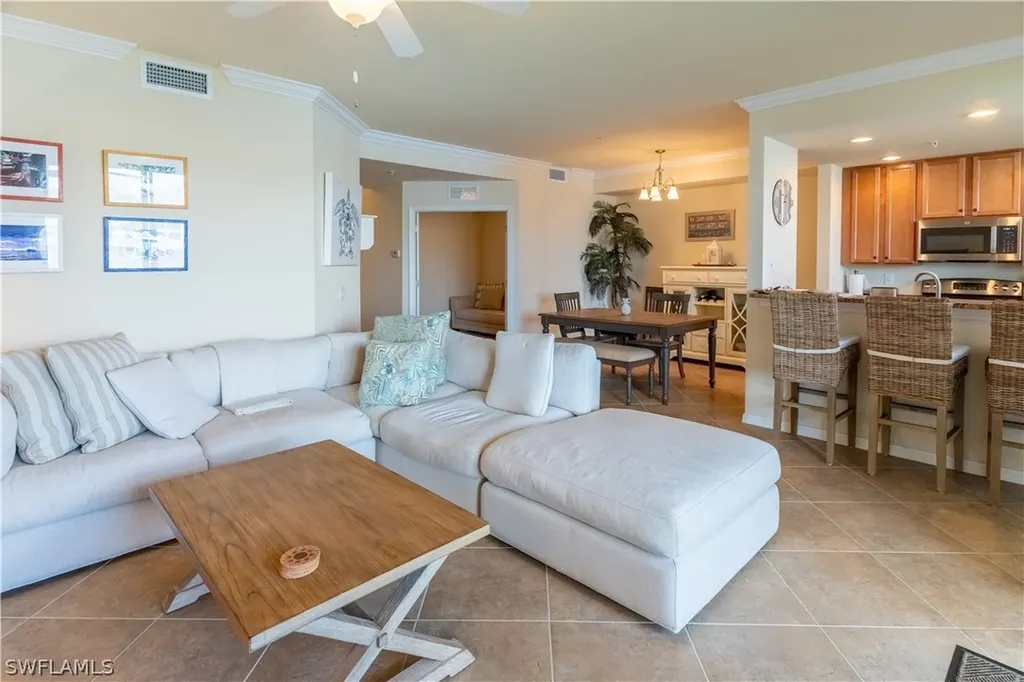 9517 Avellino Way Naples FL 34113