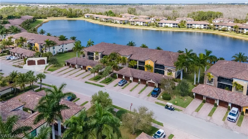 9517 Avellino Way Naples FL 34113