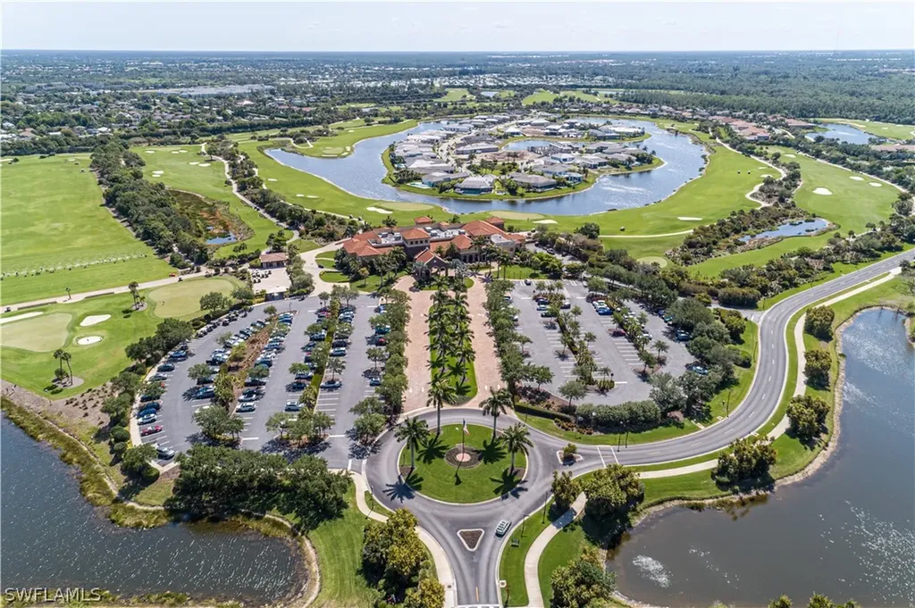 9517 Avellino Way Naples FL 34113