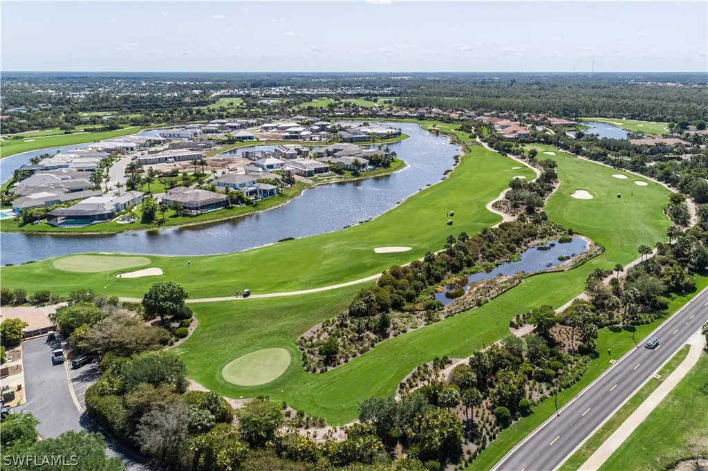 9517 Avellino Way Naples FL 34113