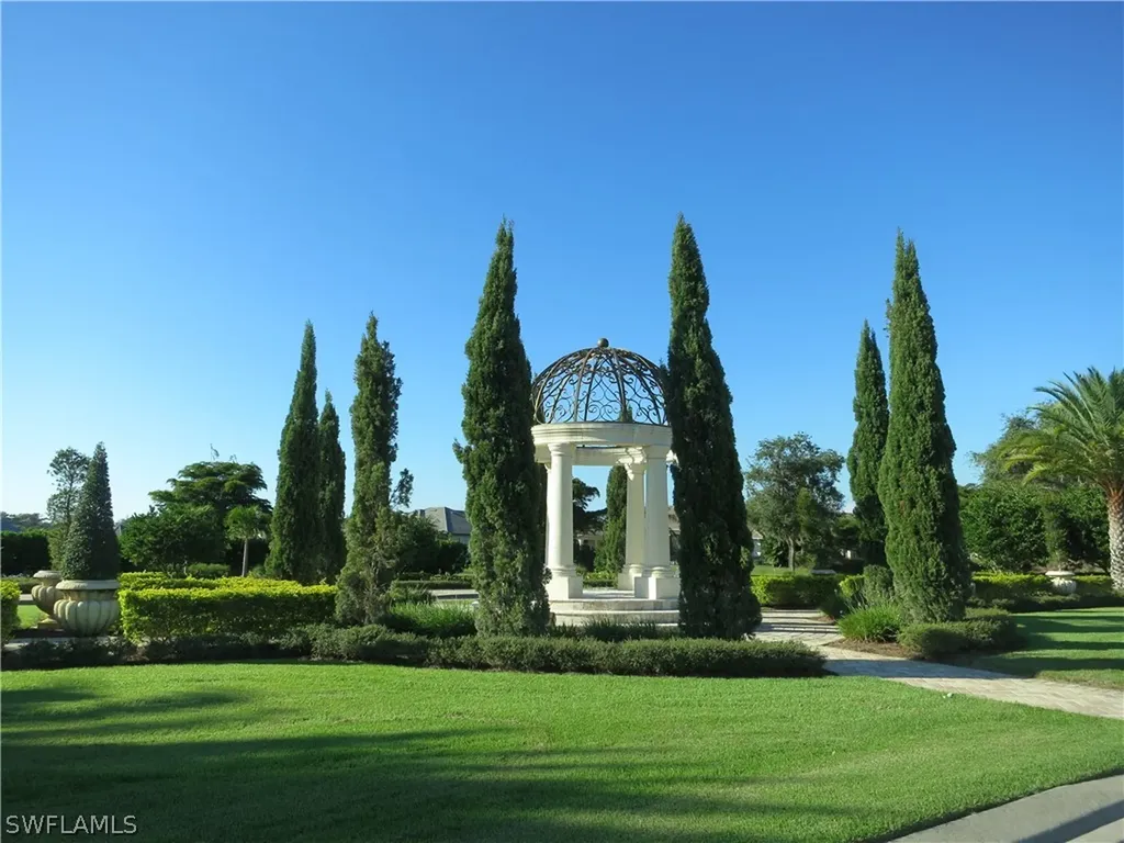 9517 Avellino Way Naples FL 34113