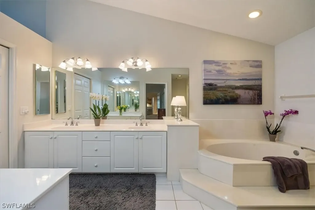 203 Via Perignon Naples FL 34119