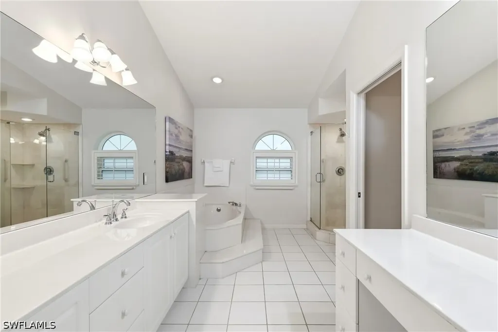 203 Via Perignon Naples FL 34119