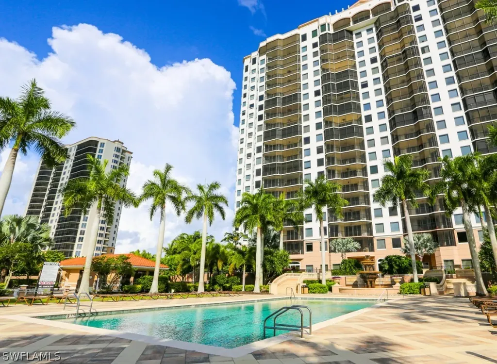 1060 Borghese Lane Naples FL 34114