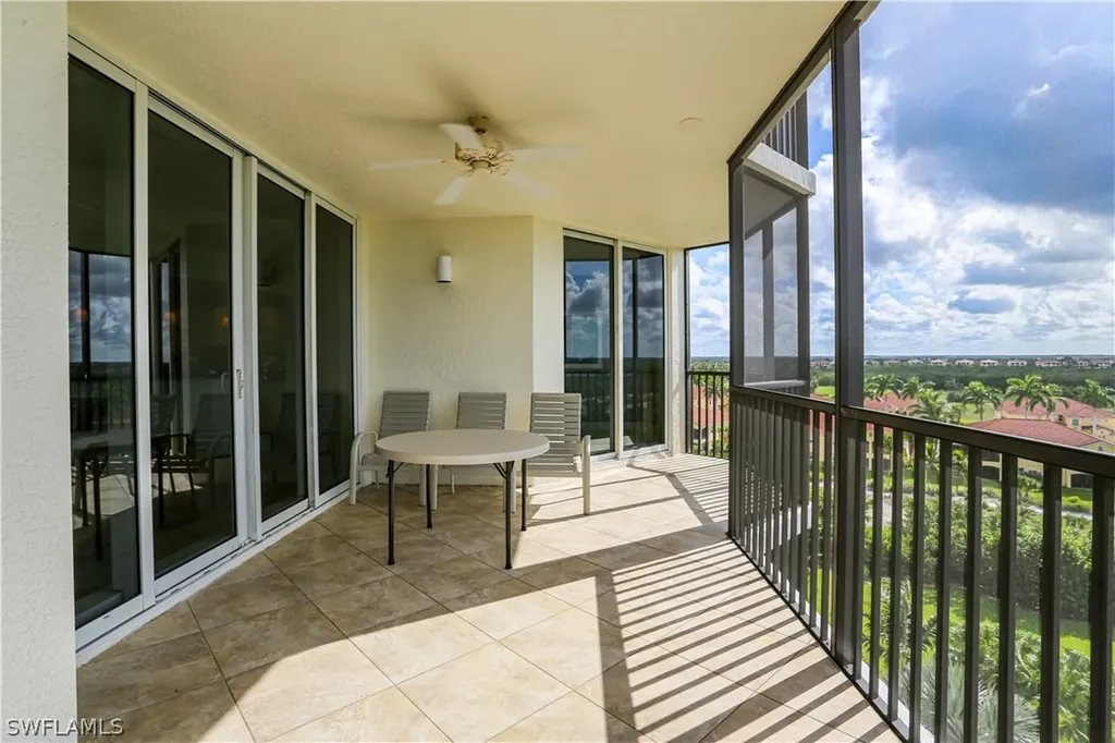 1060 Borghese Lane Naples FL 34114