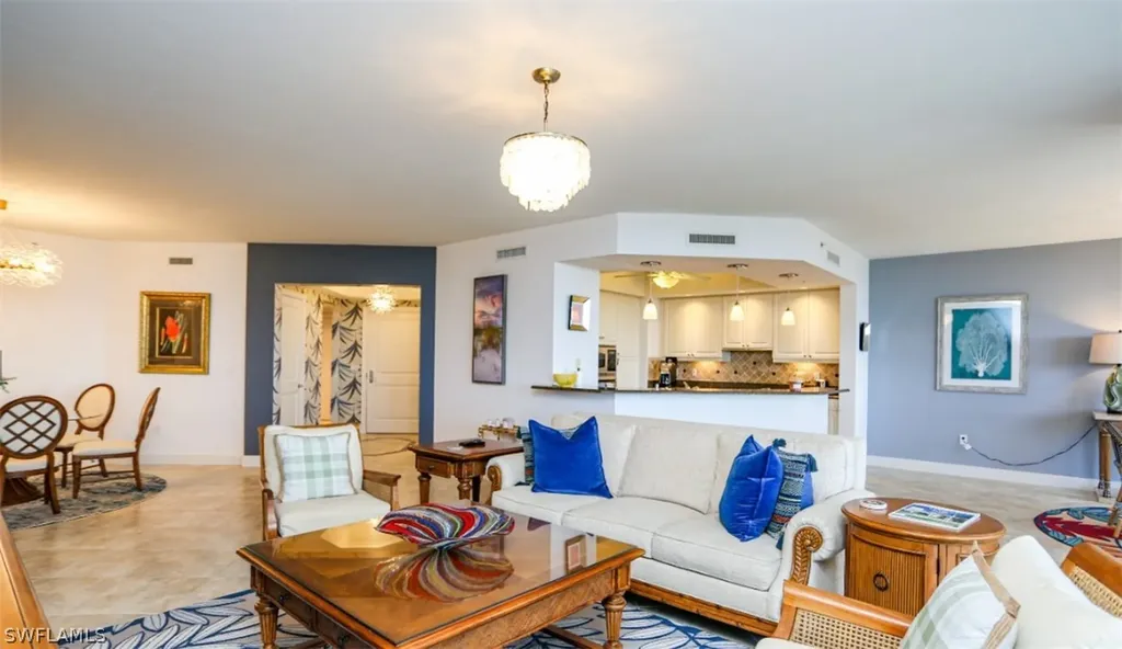 1060 Borghese Lane Naples FL 34114