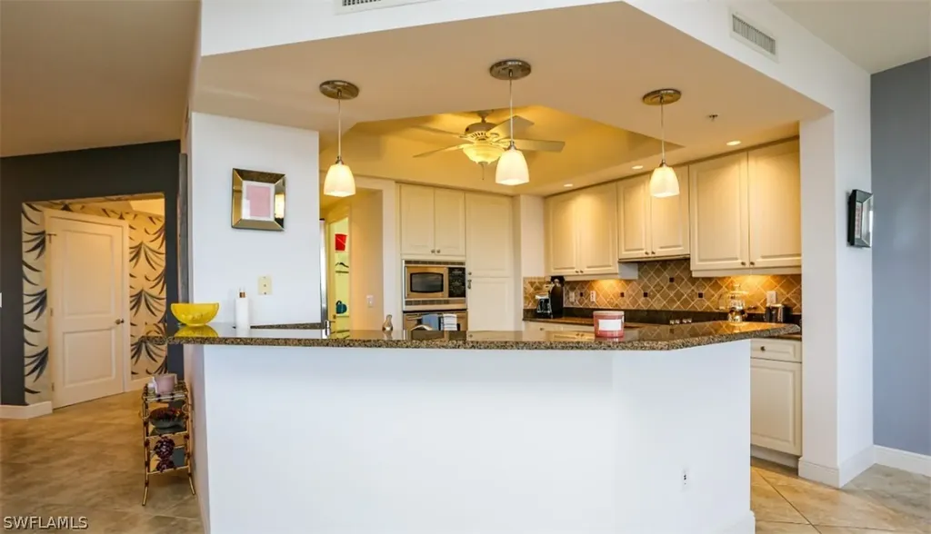 1060 Borghese Lane Naples FL 34114