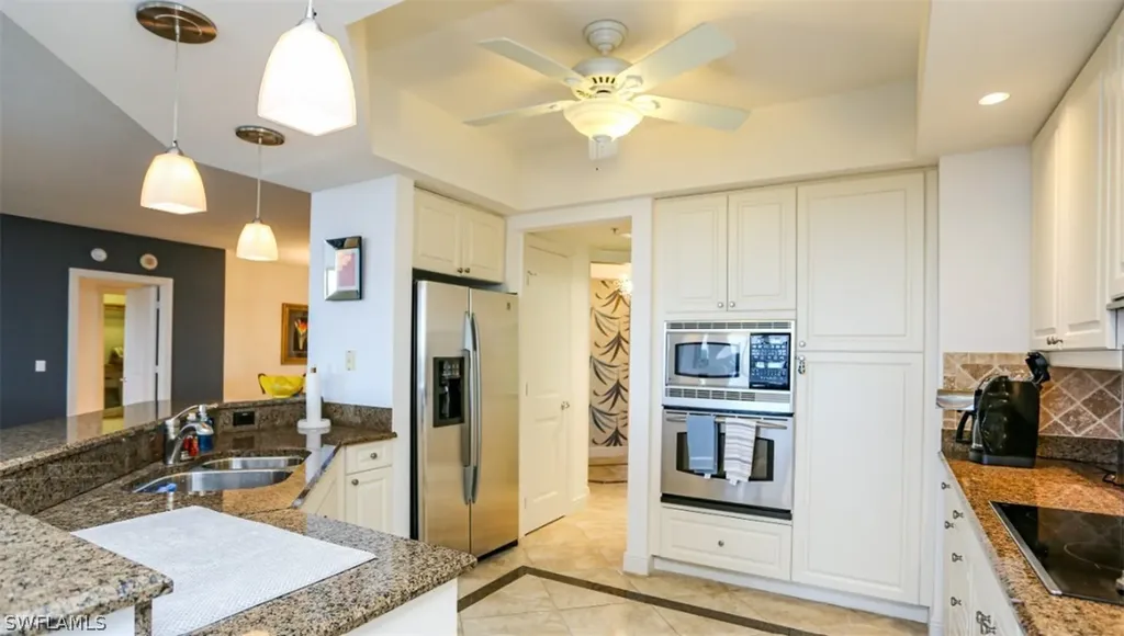 1060 Borghese Lane Naples FL 34114