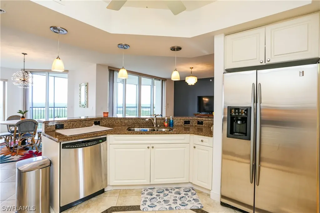 1060 Borghese Lane Naples FL 34114
