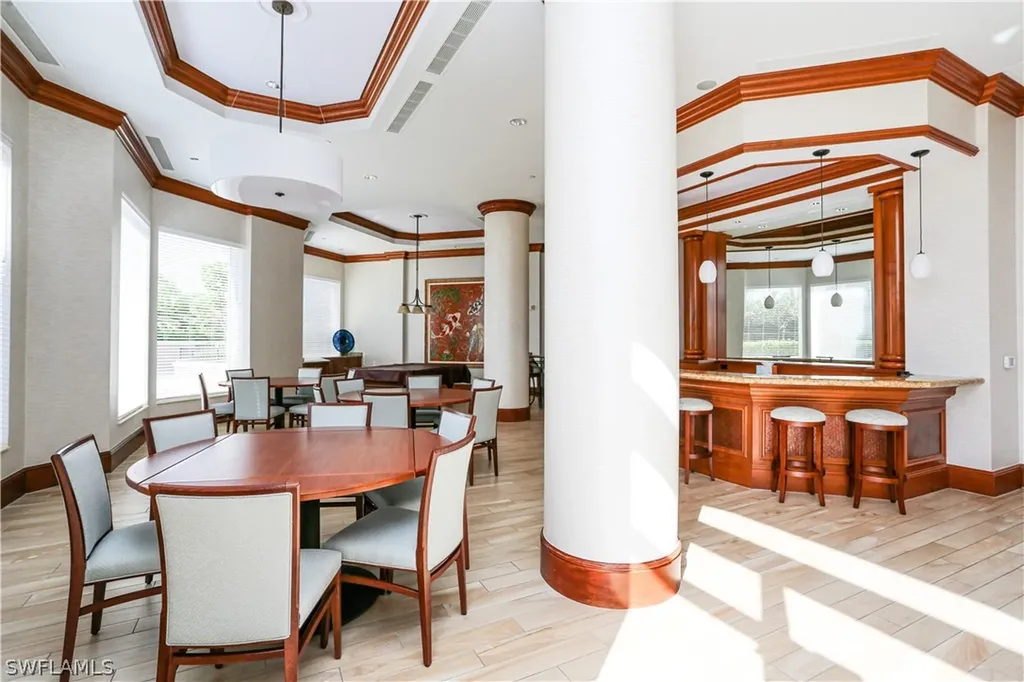 1060 Borghese Lane Naples FL 34114