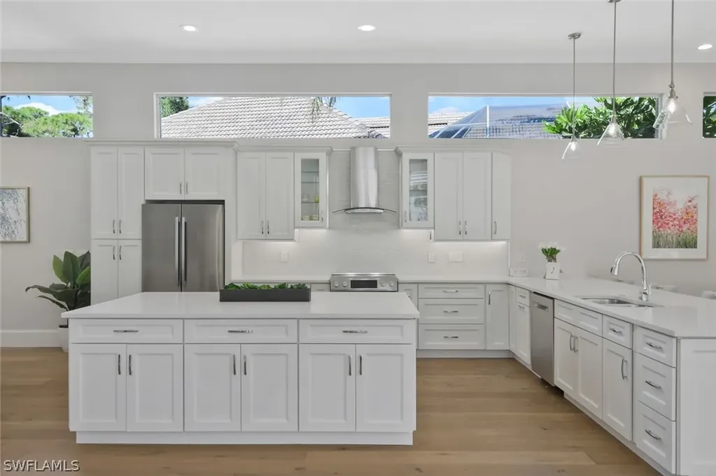 109 Greenfield Court Naples FL 34110