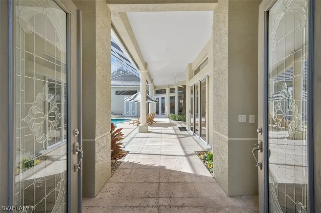 109 Greenfield Court Naples FL 34110