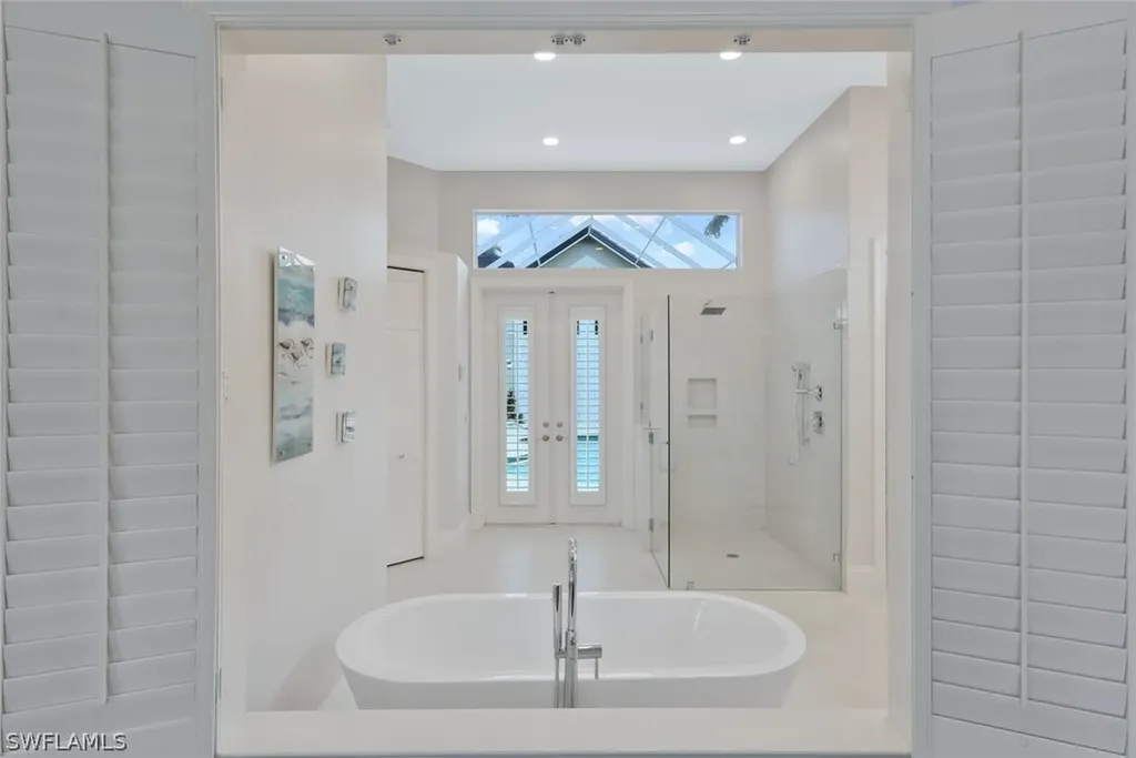 109 Greenfield Court Naples FL 34110