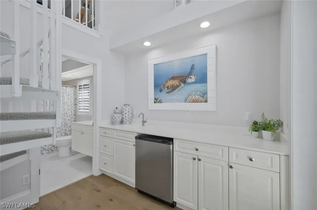 109 Greenfield Court Naples FL 34110