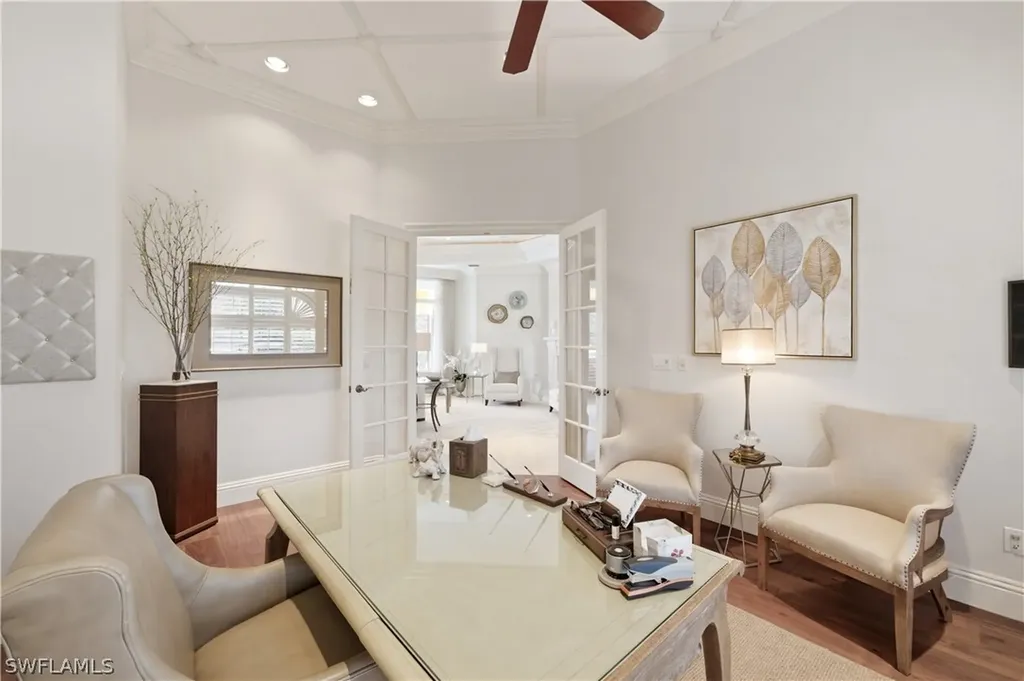 361 Pirates Bight Naples FL 34103