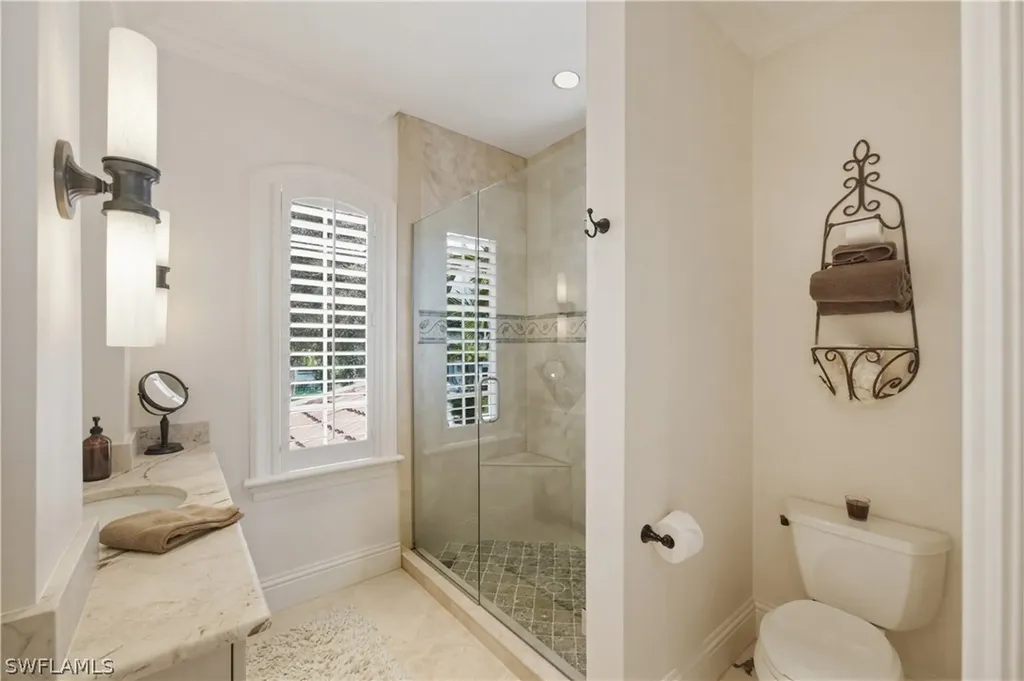 361 Pirates Bight Naples FL 34103