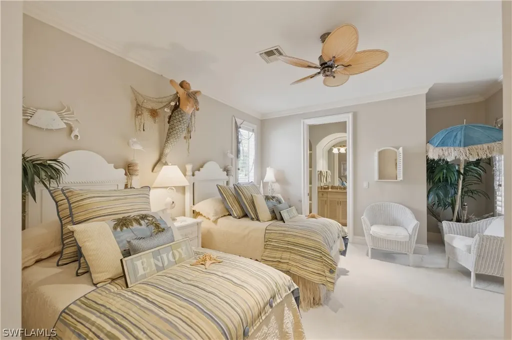 361 Pirates Bight Naples FL 34103