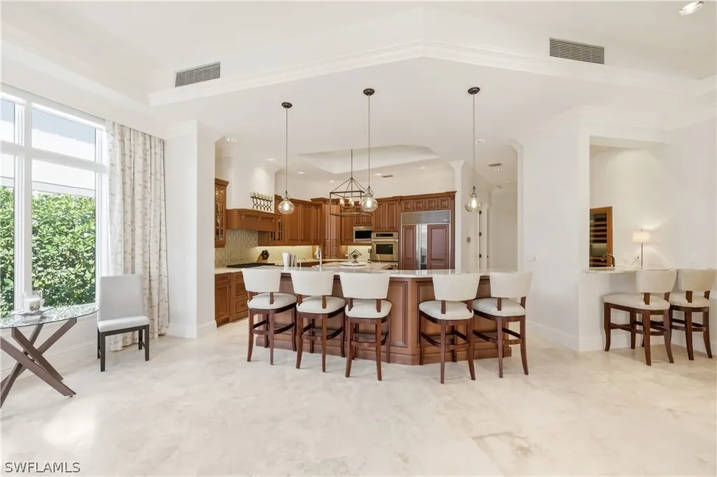 361 Pirates Bight Naples FL 34103