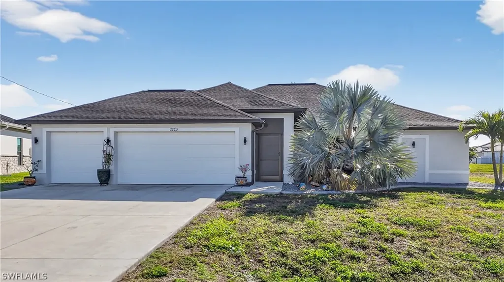 2223 SW 4th Court Cape Coral FL 33991