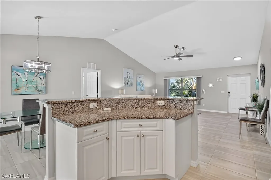 2223 SW 4th Court Cape Coral FL 33991