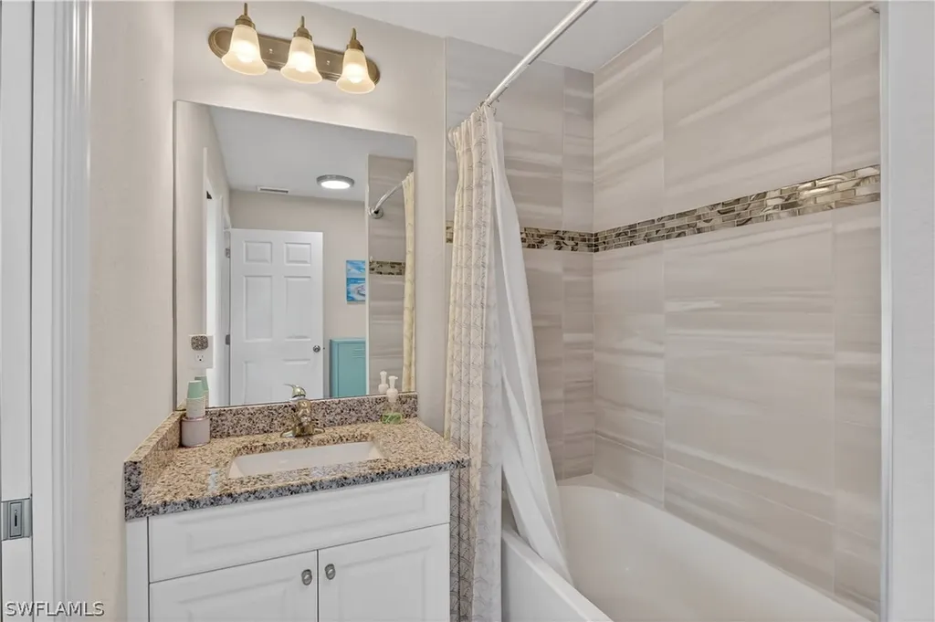 2223 SW 4th Court Cape Coral FL 33991