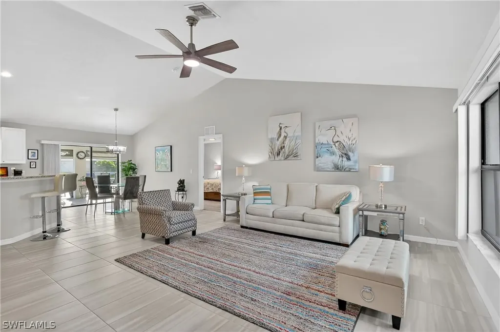 2223 SW 4th Court Cape Coral FL 33991