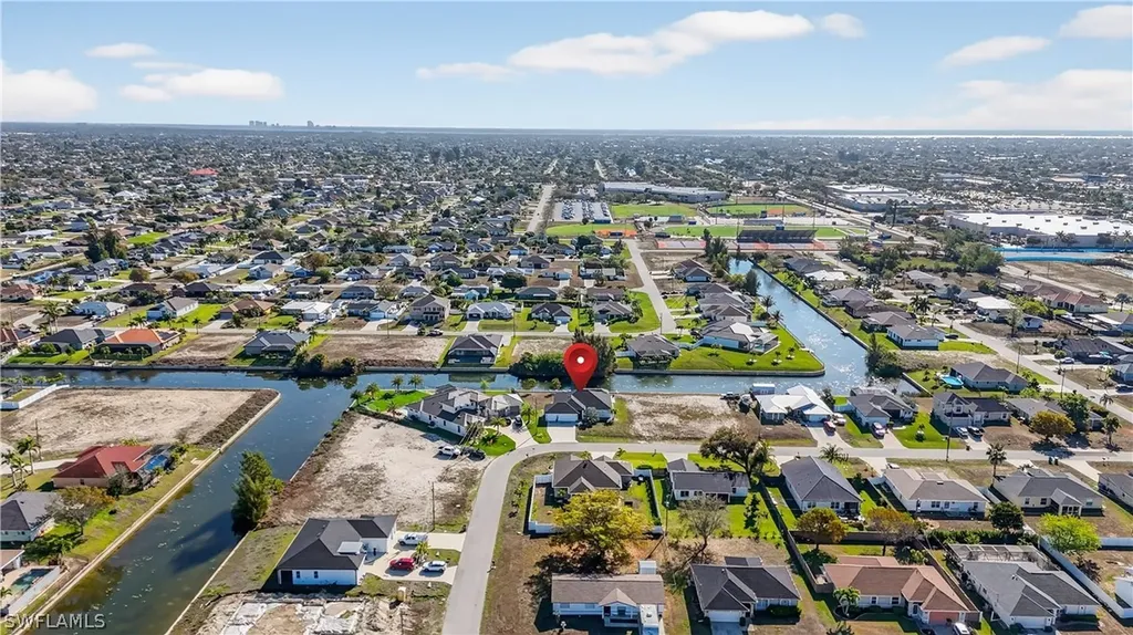 2223 SW 4th Court Cape Coral FL 33991