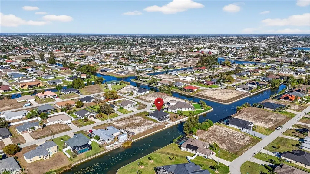 2223 SW 4th Court Cape Coral FL 33991