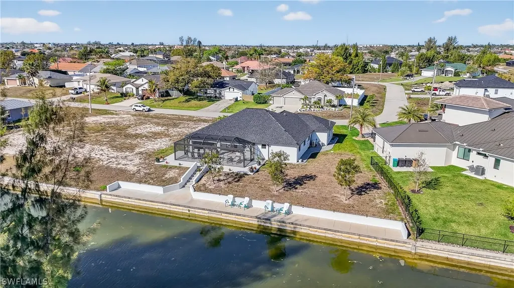 2223 SW 4th Court Cape Coral FL 33991