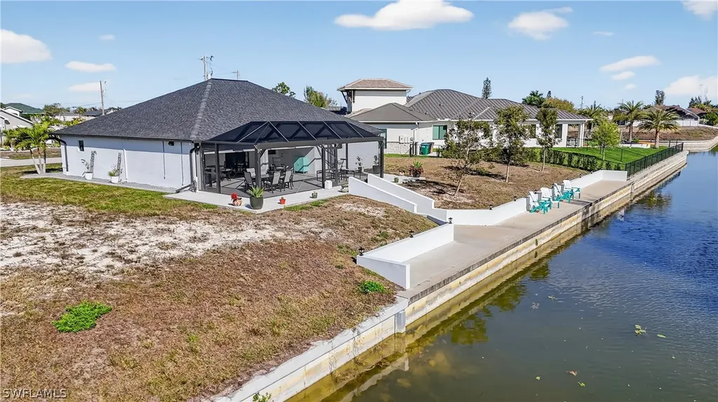 2223 SW 4th Court Cape Coral FL 33991