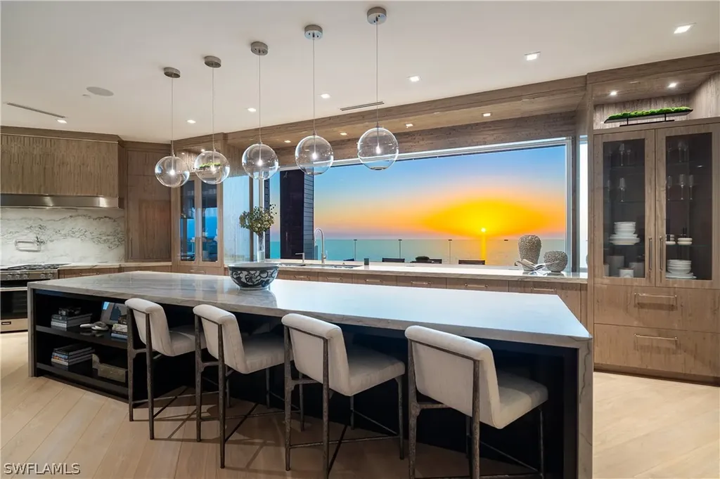 81 Seagate Drive Naples FL 34103