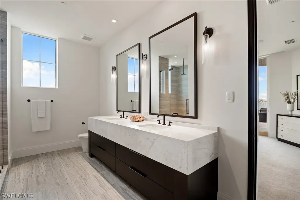 81 Seagate Drive Naples FL 34103