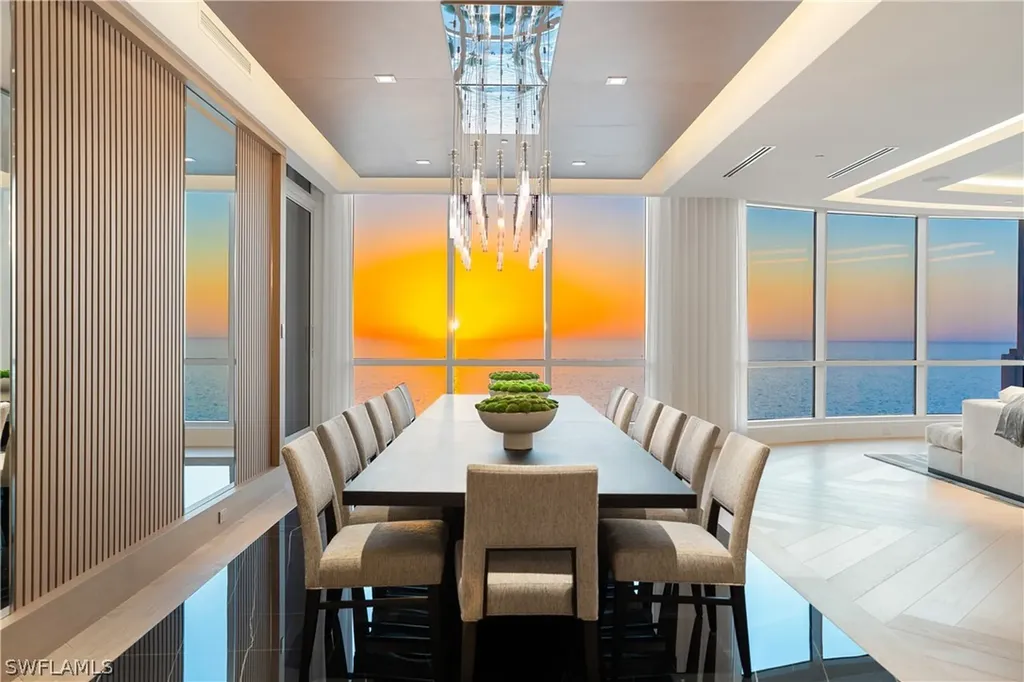 81 Seagate Drive Naples FL 34103