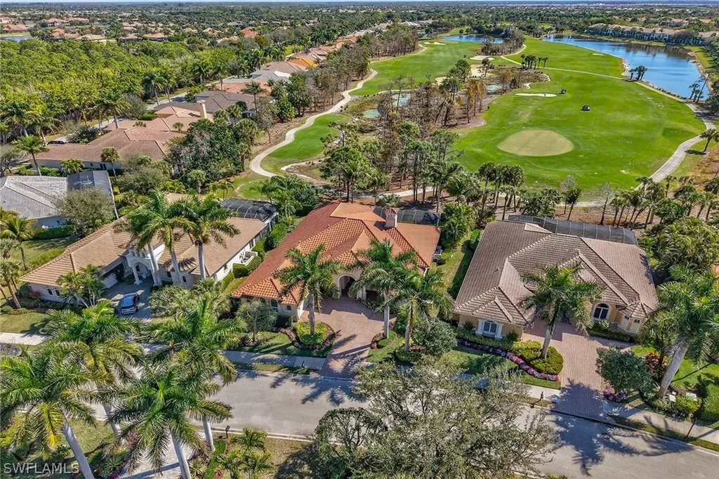 3848 Mahogany Bend Drive Naples FL 34114