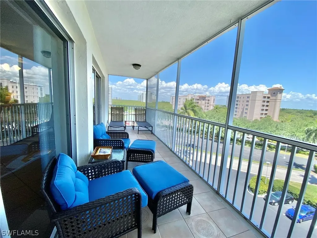 1 Bluebill Avenue Naples FL 34108
