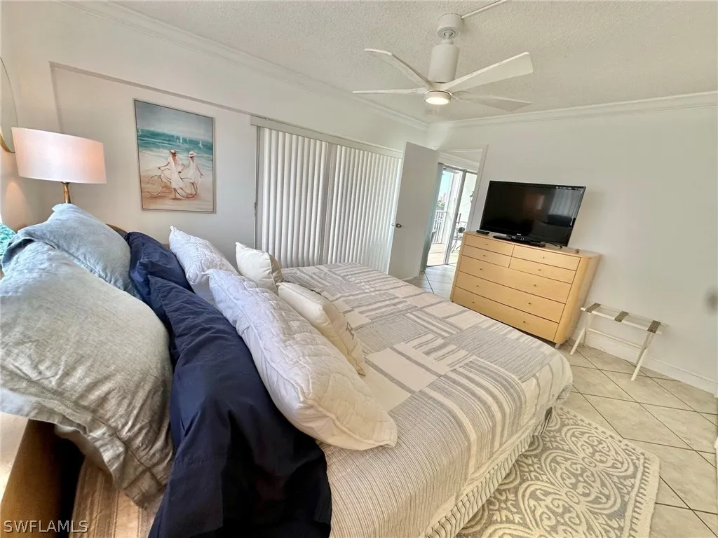 1 Bluebill Avenue Naples FL 34108