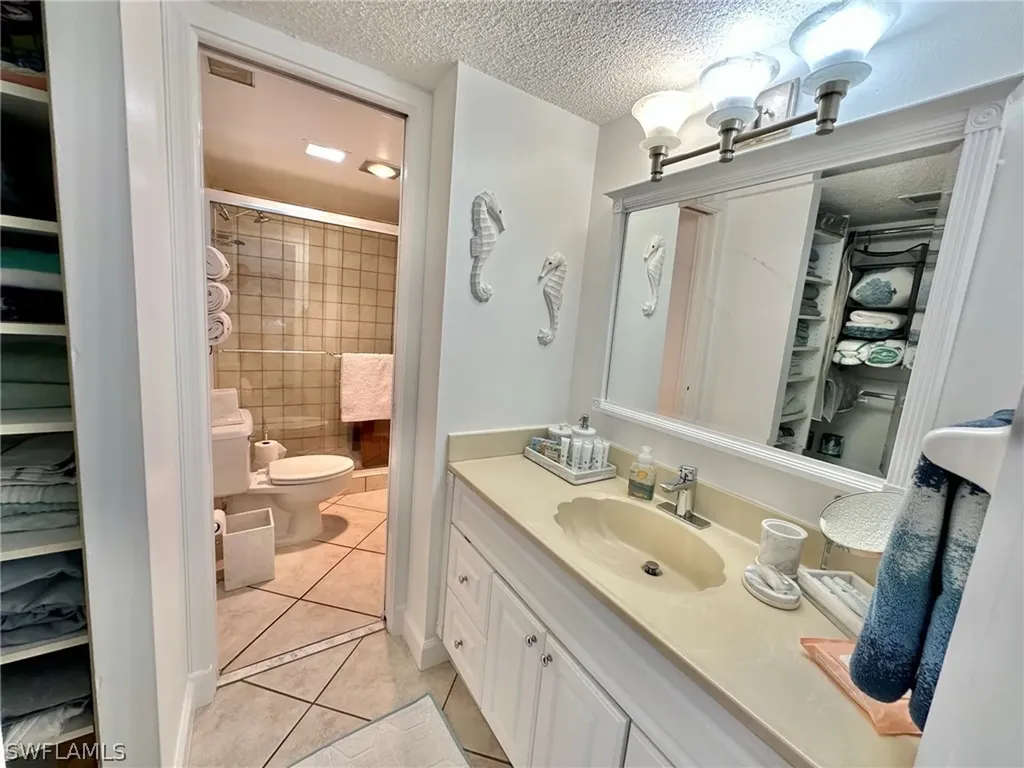 1 Bluebill Avenue Naples FL 34108