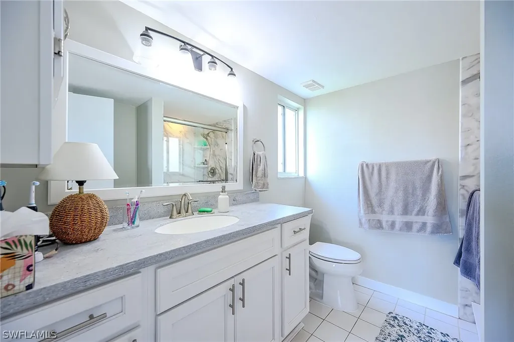 7778 Emerald Circle Naples FL 34109