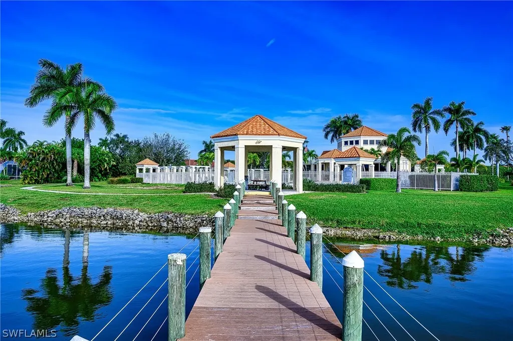 7778 Emerald Circle Naples FL 34109