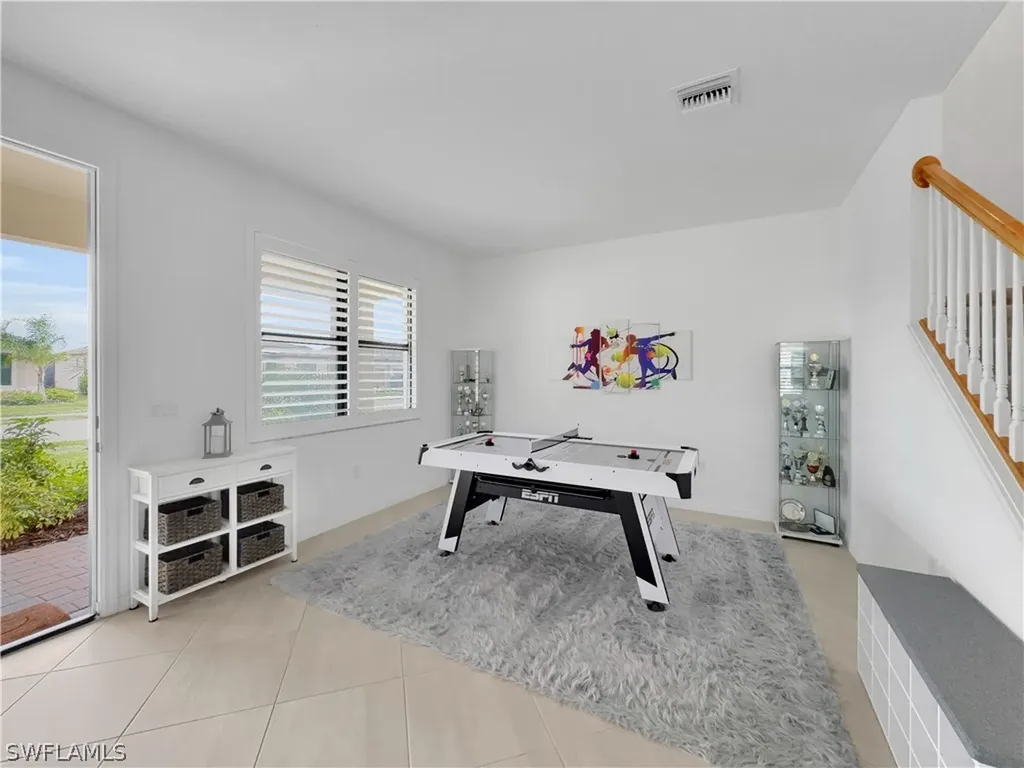 3319 Menores Way Fort Myers FL 33905