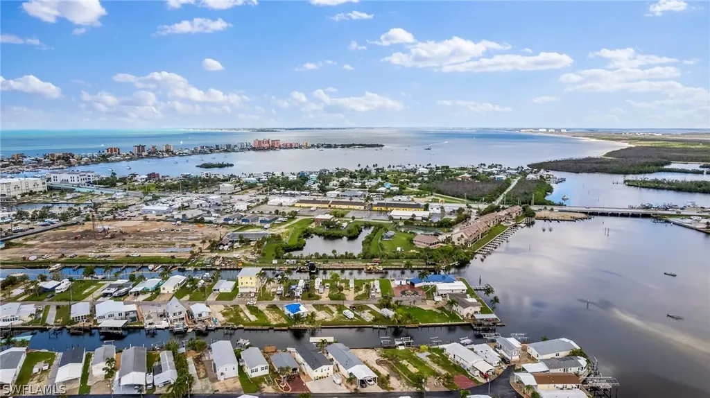 866 Oak Street Fort Myers Beach FL 33931