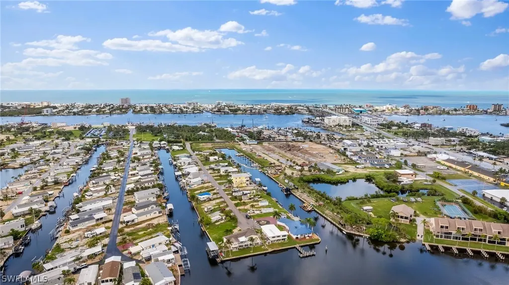 866 Oak Street Fort Myers Beach FL 33931