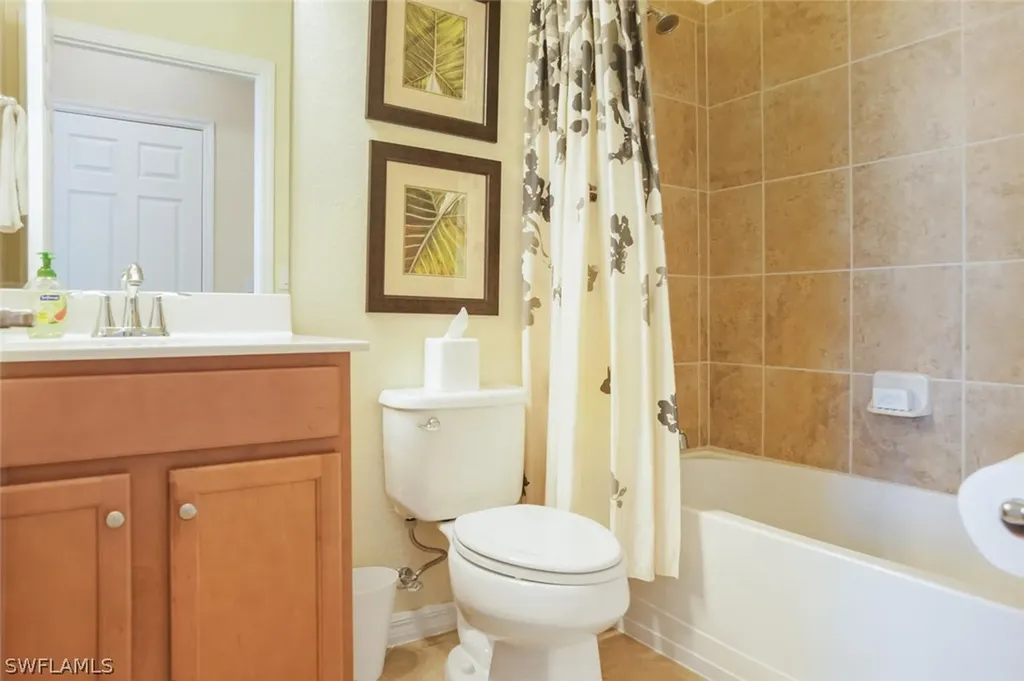 9731 Acqua Court Naples FL 34113