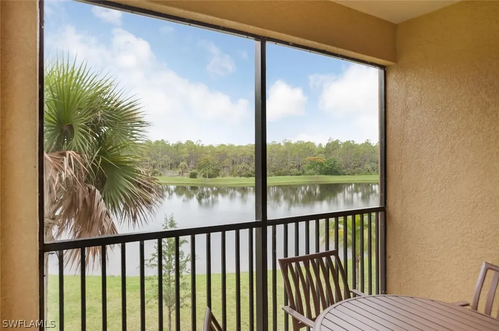 9731 Acqua Court Naples FL 34113