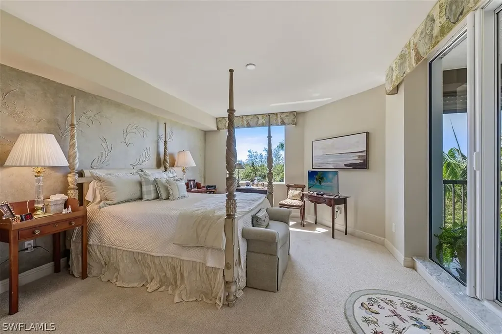 7225 Pelican Bay Boulevard Naples FL 34108