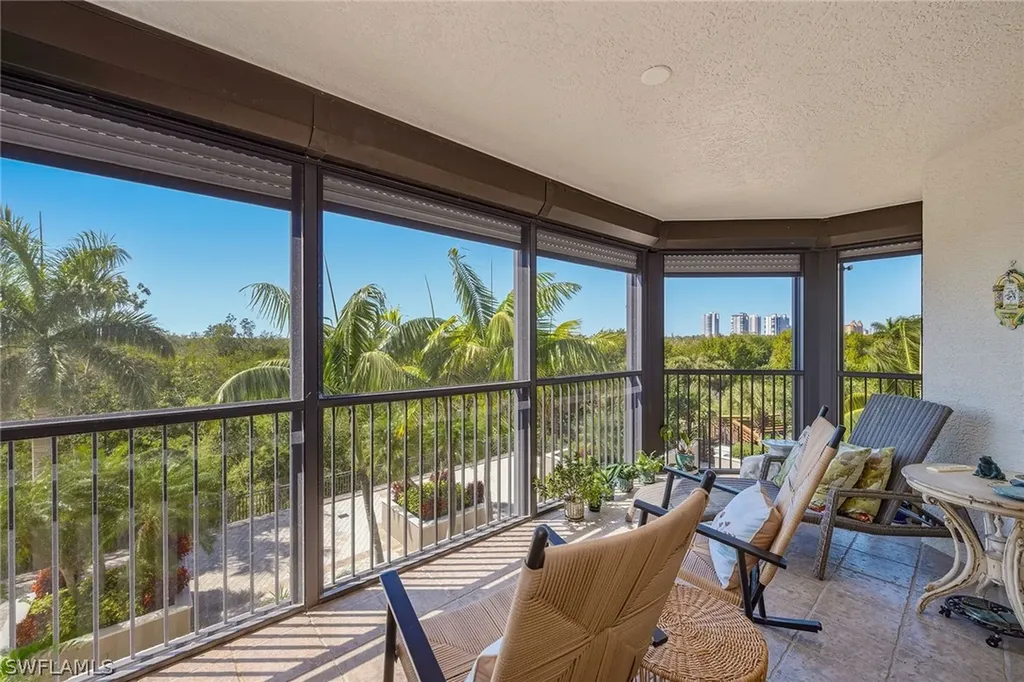 7225 Pelican Bay Boulevard Naples FL 34108