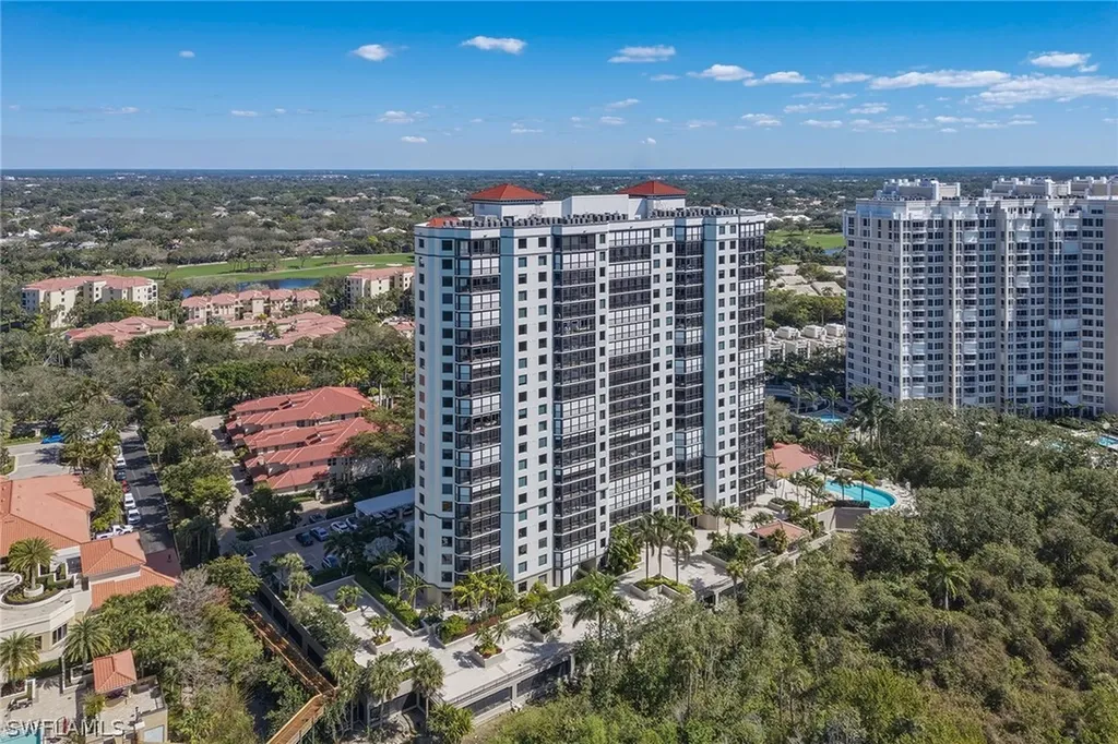 7225 Pelican Bay Boulevard Naples FL 34108